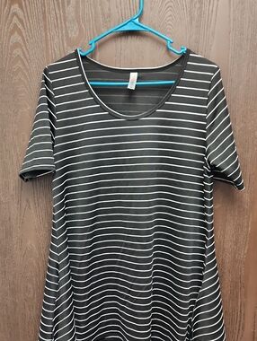 LuLaRoe Black and White Striped Scoop Neck Tee